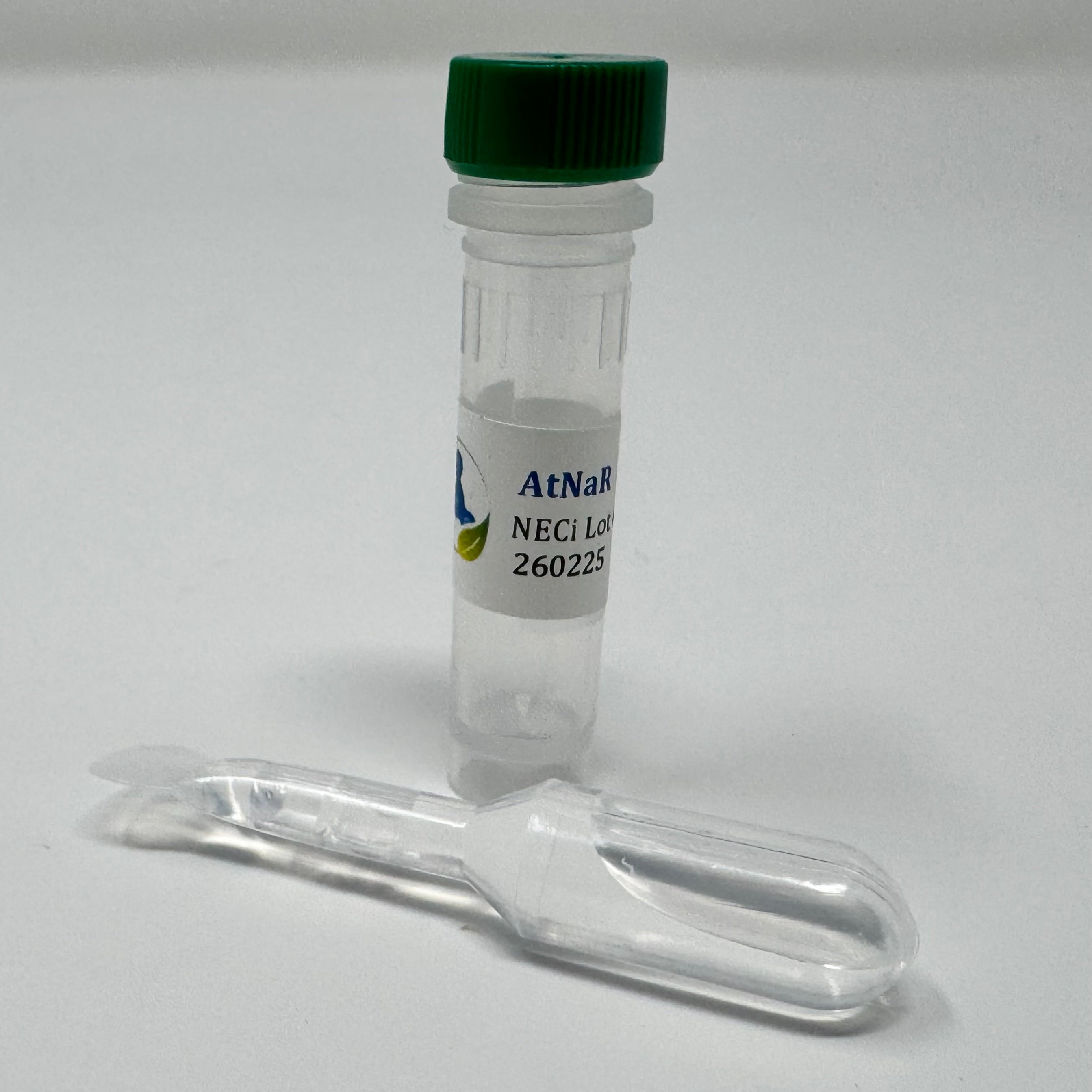 AtNaR Nitrate Reductase (Enzyme Only) - Clear plastic tube with green cap labeled AtNaR and vial of enzyme diluent