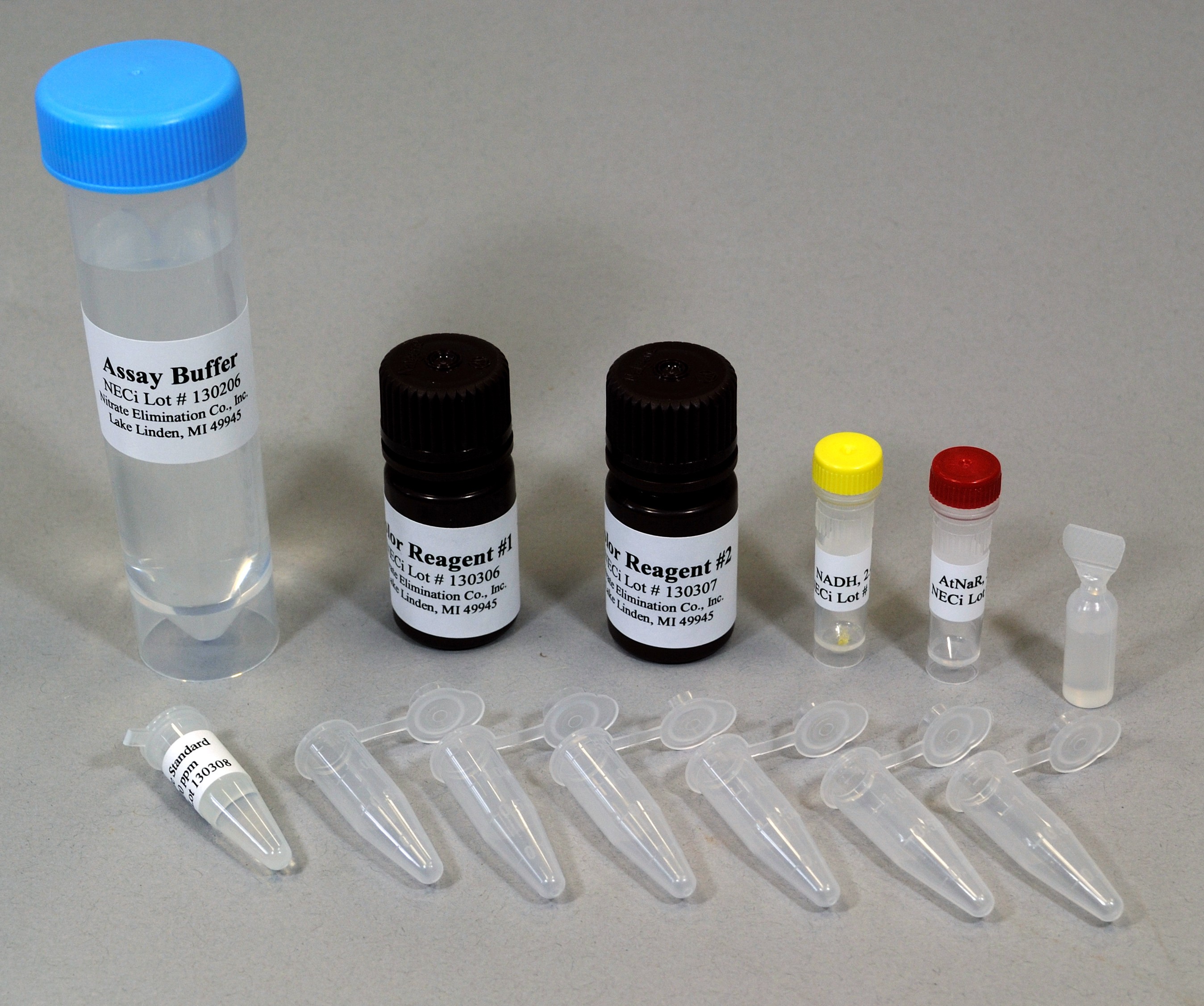Test Tube Format Nitrate Test Kit: 25 Samples